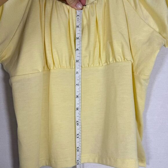 Womens Yellow Crop Top Size XL Ruched Bust Square Neck Flutter Sleeve Casual Tee - Picture 6 of 7